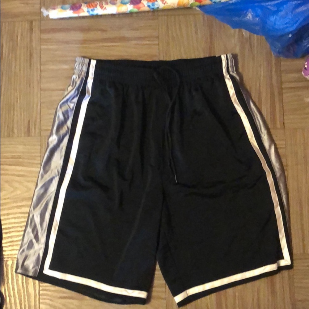 Basketball shorts